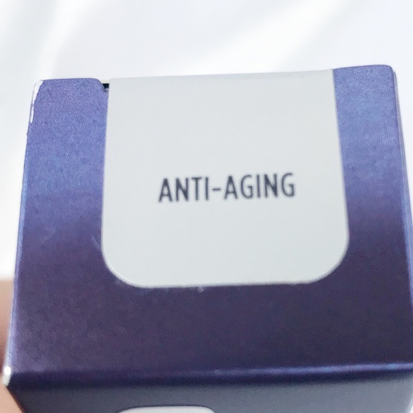🎉HP🎉🆕Urban Decay Anti-Aging Eyeshadow Primer - Picture 7 of 8